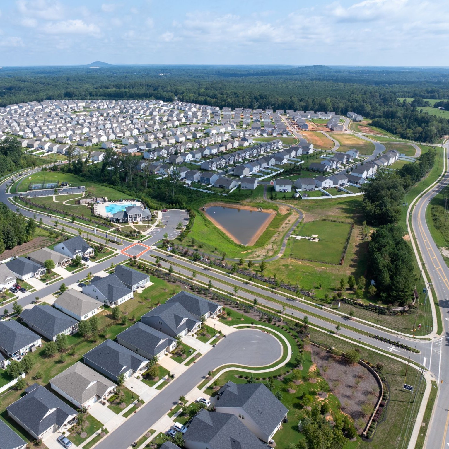 Suncrest Real Estate & Land